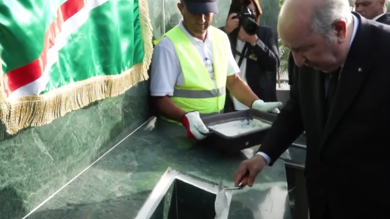 الرئيس تبون يطلق مشروع مستشفى تيزي وزو الجديد