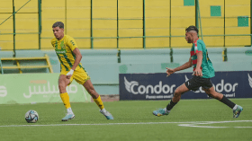 البطولة الوطنية تنطلق بـ “الكلاسيكو” في ملعب “حسين آيت أحمد”