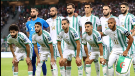 تصفيات كأس إفريقيا 2025 .. تعيين طاقم تحكيم مباراة ليبيريا والجزائر