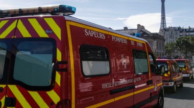 Paris: un père jette ses enfants par la fenêtre puis se suicide