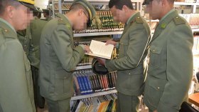 انتداب العسكريين في الإدارات والوظائف المدنية الحساسة