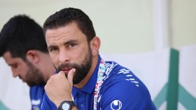 فريق الذيد الإماراتي يتعاقد مع بومضل