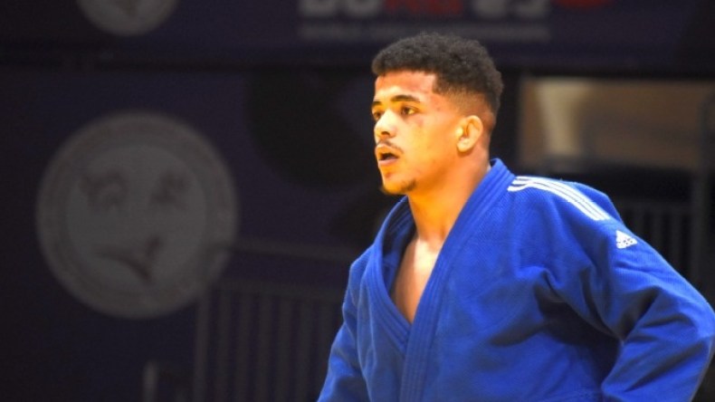 مصارع الجيدو الجزائري “دريس” يُواجه منافسا صهيونيا في الأولمبياد