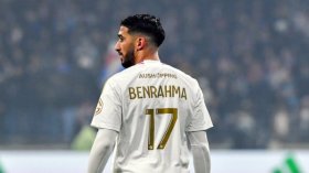 بن رحمة يدخل تاريخ نادي ليون