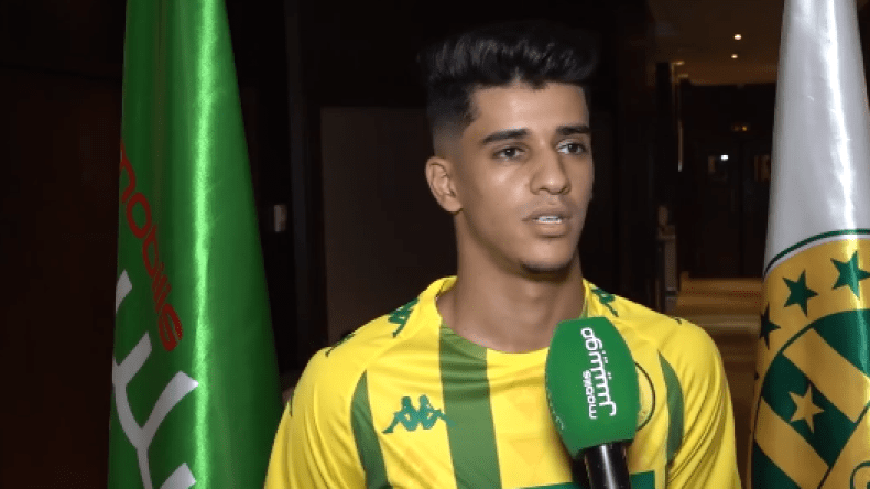 شكال عفاري يوقع مع شبيبة القبائل