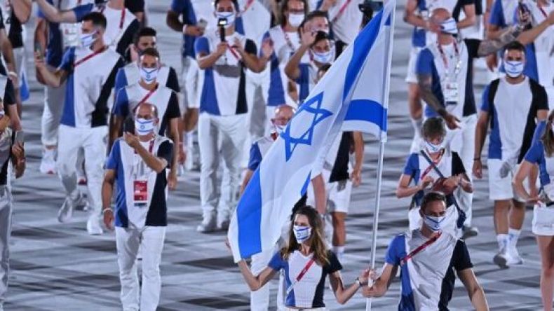 الأسرة الرياضية الفلسطينية تُطالب بِطرد الصّهاينة من الأولمبياد