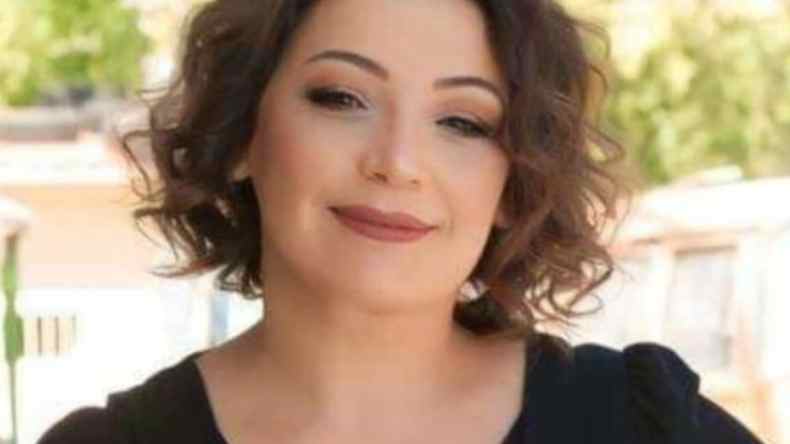 أكتب لأخرج مع القارئ من ظلام السَّطحيﱢ ونَسبرَ معًا عمقَ وجودنا الإنسانيﱢ