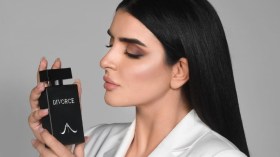 بالفيديو.. ابنة حاكم دبي تطلق عطر خاص بعد شهرين  من انفصالها عن زوجها!