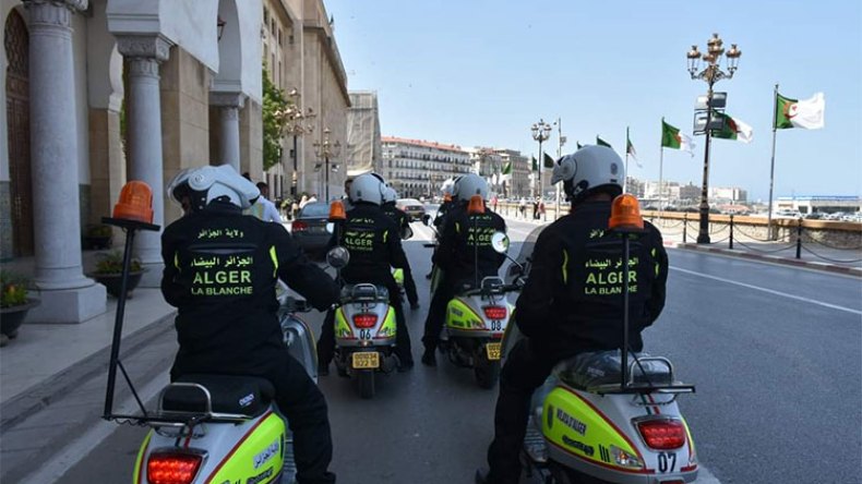 هكذا تساهم فرقة “الدراجين” في تحسين وترقية المرافق العمومية بالعاصمة