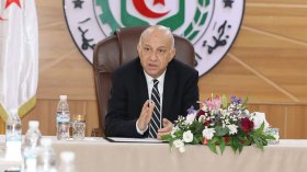 “الأفلان” يضبط قواعده استعدادا للحملة الانتخابية الرئاسية