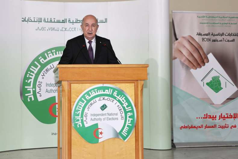 Présidentielle: Abdelmadjid Tebboune dépose son dossier de déclaration de candidature