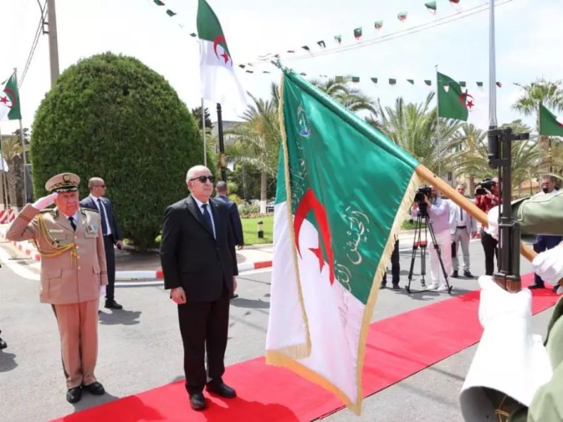Le Président de la République préside la cérémonie de remise de grades et de médailles
