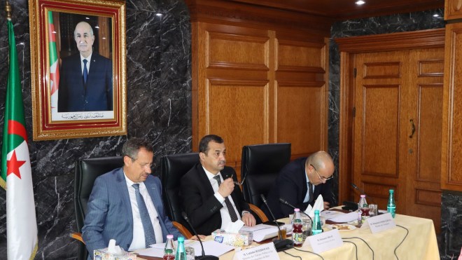 فريق عمل ثلاثي للحدّ من اضطرابات التموين بالوقود