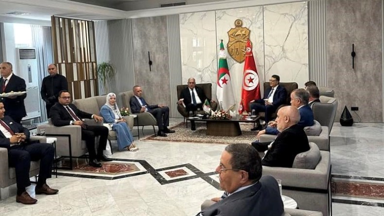 بوغالي يحل بتونس