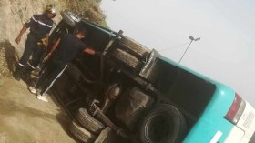 تيبازة.. 6 جرحى في حادث انقلاب حافلة بشاطئ تيزيرين