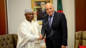 عطاف يستقبل الأمين العام لمنظمة التعاون الإسلامي