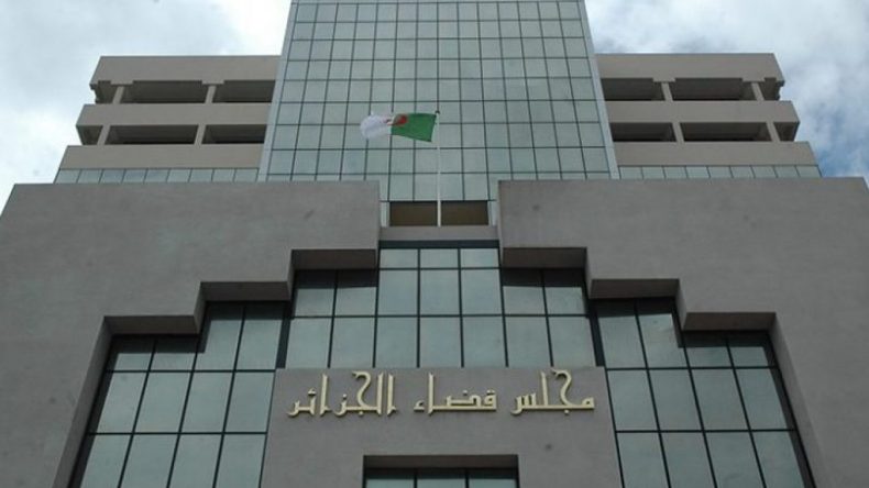 وضع 68 شخصا رهن الحبس المؤقت في قضية فساد خاصة بجمع استمارات التوقيعات