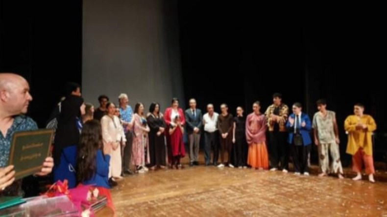 تخرج أول دفعة لمدرسة حديدوان في الأداء المسرحي للأطفال