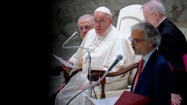 Le pape condamne les tentatives visant à «repousser les migrants»