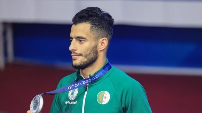 طوق نجاة يُرمى للمُصارع “غايو”