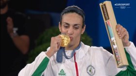 بِالفيديو: نشيد “قسمًا” يُدوّي مرّة أُخرى في قلب باريس