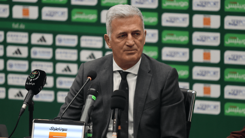 بيتكوفيتش يكشف عن قائمة اللاعبين المعنيين بمبارتي غينيا الاستوائية وليبيريا