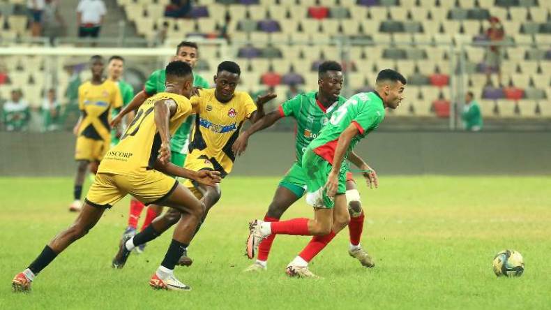 تعيين حكّام مباراة العودة بن المولودية وواتانغا