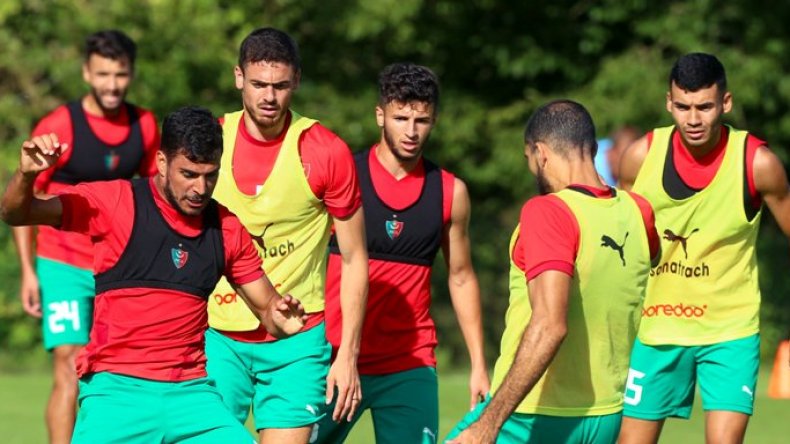 المولودية تُواجه ناديَين فرنسيَين