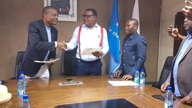 غينيا الإستوائية تتّخذ قرارا هامّا عشية مواجهة الجزائر