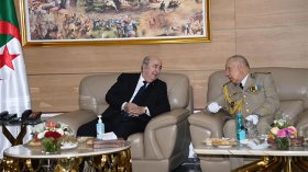 عرفان بدور الجيش في مسيرة البناء والحفاظ على الوحدة والسيادة