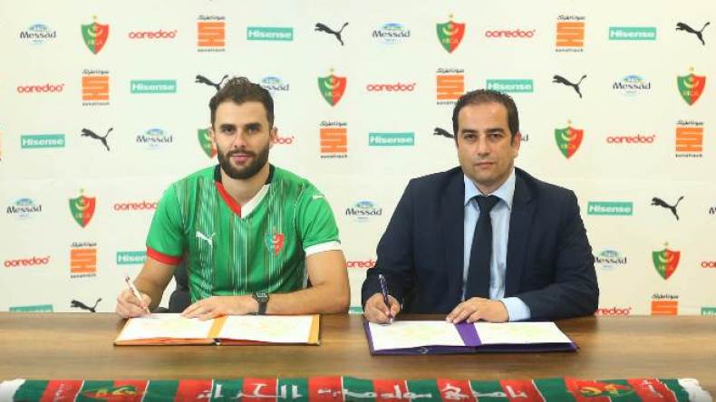 بِالفيديو: مزياني يُعزّز صفوف المولودية