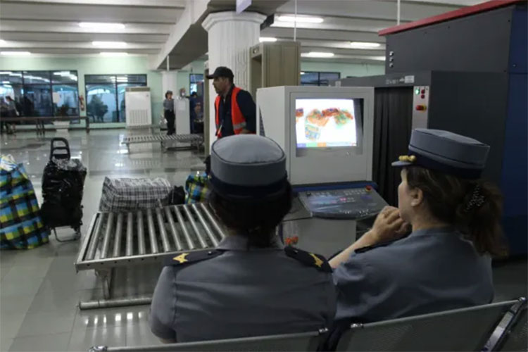 Digitizing Tickets Sales to Curb Hard Currency Smuggling by Foreign Airlines