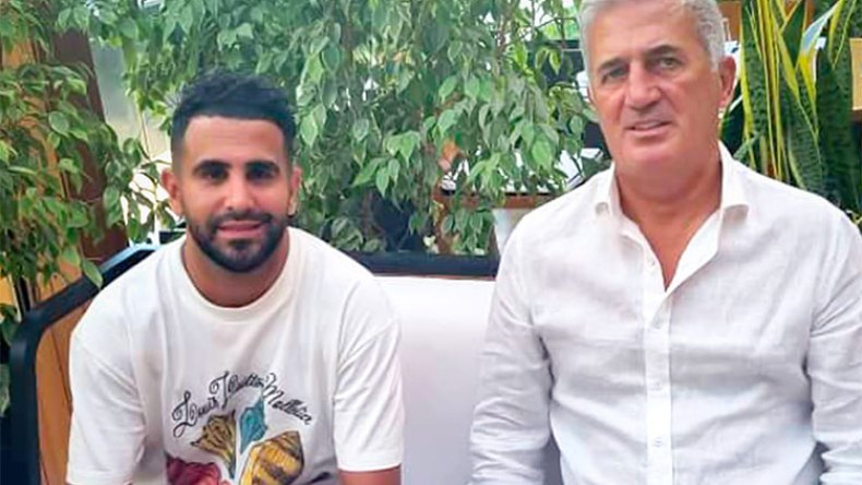 محرز يعود لمواجهتي غينيا الاستوائية وليبيريا