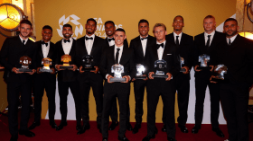 فودين يتفوق على هالاند ويتوج بجائزة أفضل لاعب في إنجلترا