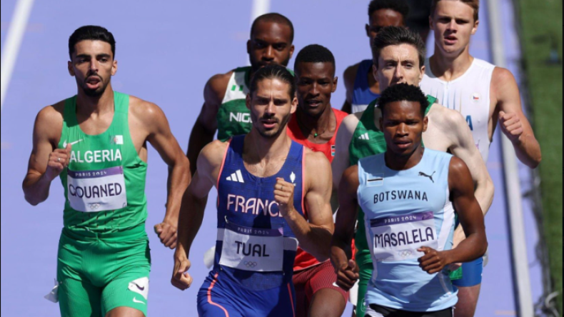 الجزائري قواند يتأهل إلى نصف نهائي سباق 800 م