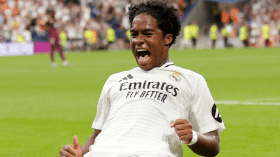 البرازيلي الصغير يحرج مبابي في مباراة بلد الوليد (فيديو)