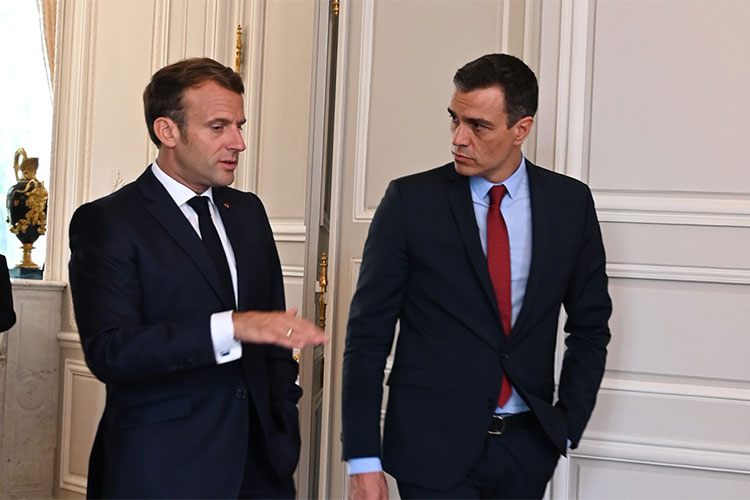 Spanish Journalist Attacks Macron and Sanchez Over Western Sahara