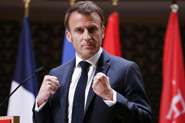 Paris has “officialized” its actual support for the occupation