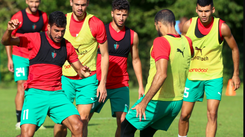 تعيين طاقم تحكيم مباراة واتنغا الليبيري ومولودية الجزائر