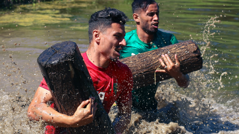 بالفيديو.. تدريبات عسكرية للمولودية في تربص رين