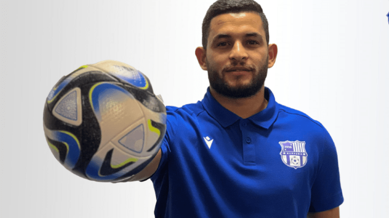 الحارس بن شلف يوقع مع نجم مقرة