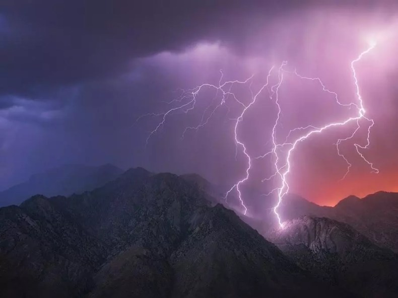 BMS: Pluies orageuses dès 15 heures dans 17 wilayas