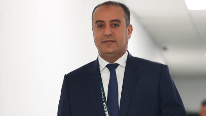 رئيس “الفاف” يهنئ البطلة إيمان خليف