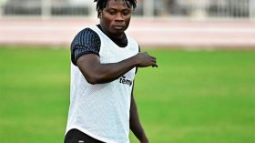 المدرب بن دريس “يطرد” أربعة لاعبين نهائيا لأسباب انضباطية