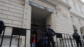 بوشوارب وحدّاد وكونيناف يجرّون محافظين عقاريين إلى القضاء