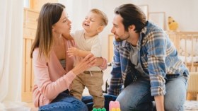 الوالدية فطرة أم مجموعة مكتسبات؟