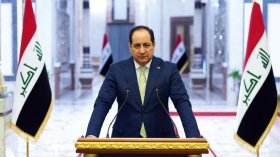 العراق ينفي توقفه عن تزويد لبنان بالوقود