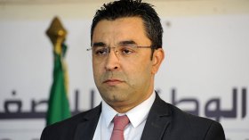 “توسيع صلاحيات البرلمان ورفع القدرة الشرائية للمواطن”