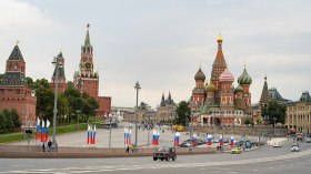 روسيا تقول أنها ستسهل الحصول على الإقامة لهذه الفئة