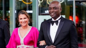 يدّعي أنه فرعون سابق.. أميرة نرويجية تستعد للزواج من “مشعوذ”